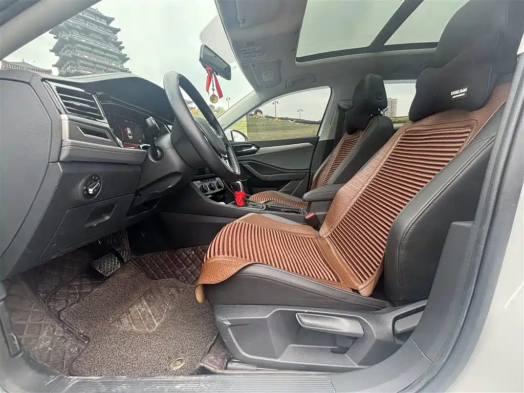 Sagitar 2022 280TSI DSG Flyover Edition купить на сайте DeffCars