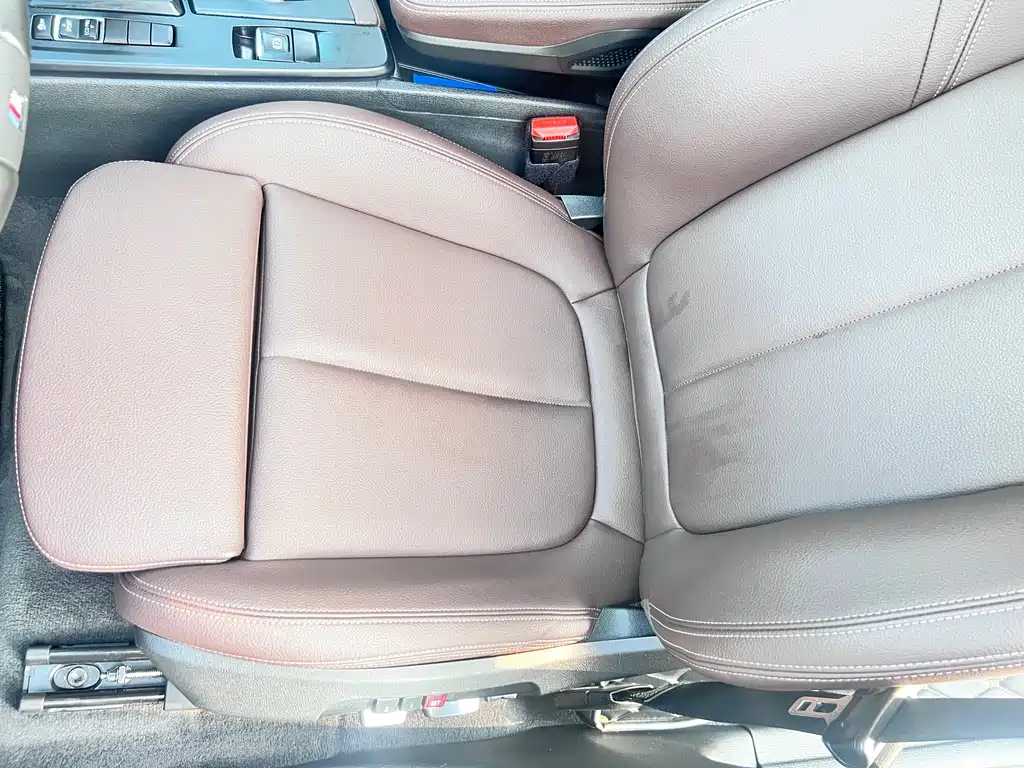 BMW X1 2021 sDrive25Li Leading Model купить на сайте DeffCars