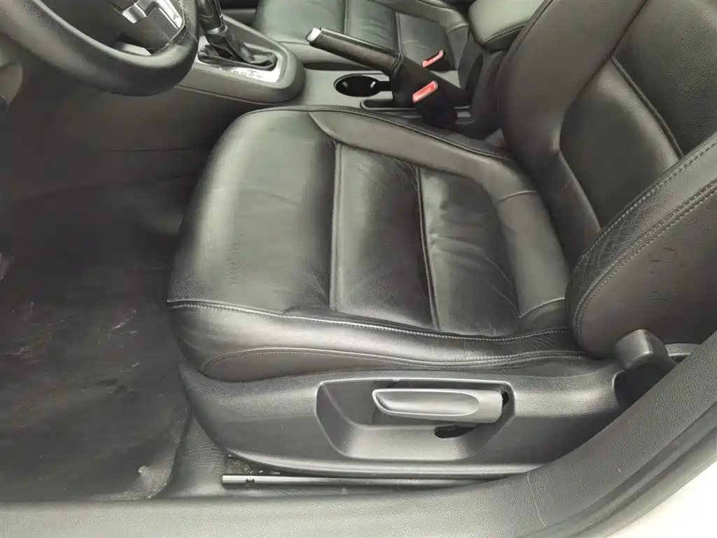 Sagitar 2012 1.4TSI automatic luxury model купить на сайте DeffCars