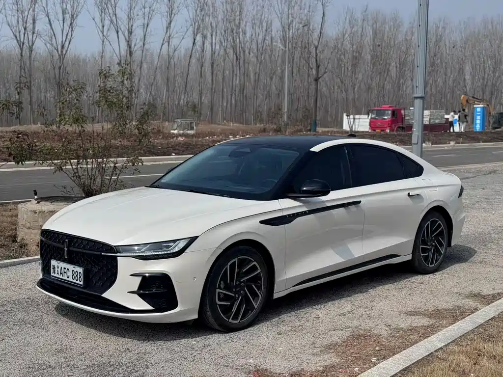 Lincoln Z 2022 iCool Zunya Edition купить на сайте DeffCars