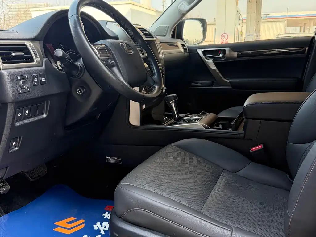 Lexus GX 2015 400 Deluxe Edition купить на сайте DeffCars