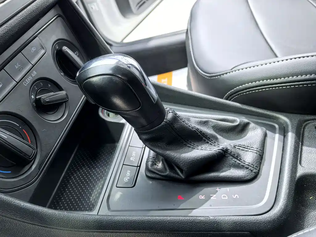 Lavida 2019 Lavida Qihang 1.5L Automatic Fashion Edition National VI купить на сайте DeffCars