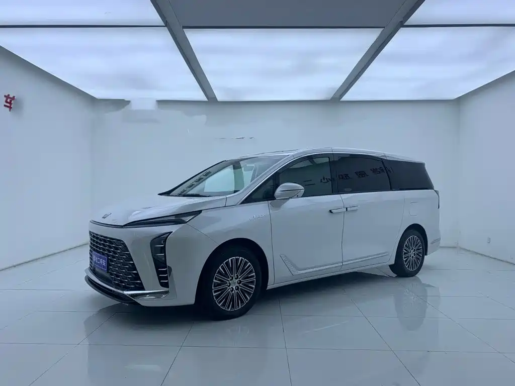 Buick GL8 New Energy 2024 Lu Zun Exclusive Edition 7 seats купить на сайте DeffCars