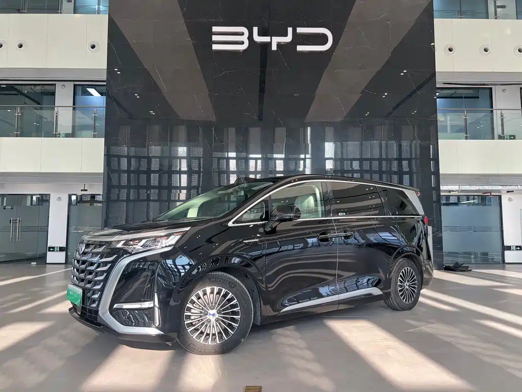 Denza D9 2025 DM-i smart driving version 1020 four-wheel drive flagship model купить на сайте DeffCars