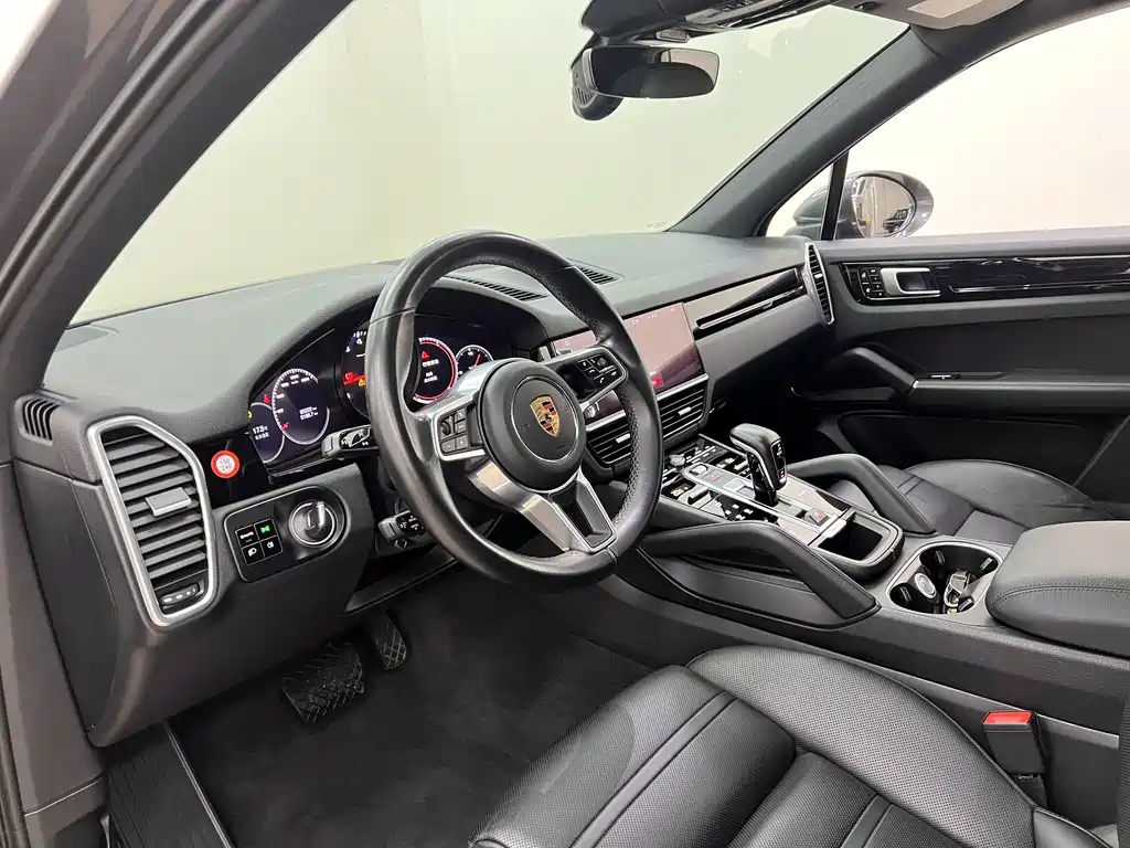 Cayenne 2019 Cayenne 3.0T купить на сайте DeffCars