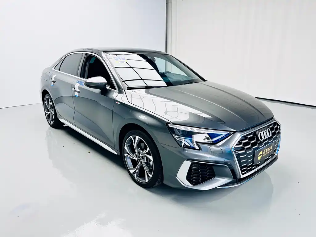 Audi A3 2023 Modified A3L Limousine 35 TFSI Luxury Sport купить на сайте DeffCars