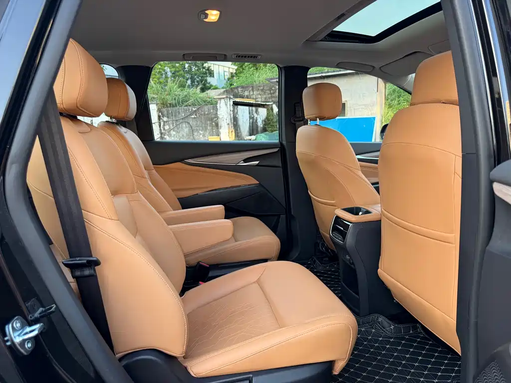 Maxus G50 plug-in hybrid 2025 pilot version купить на сайте DeffCars