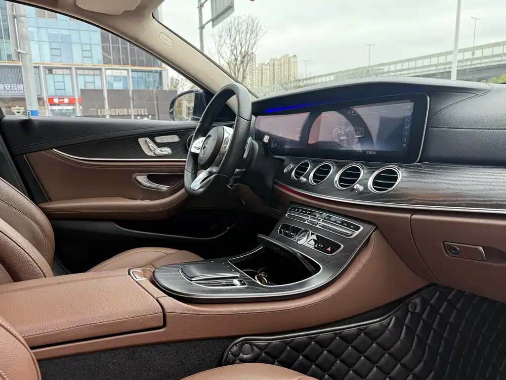 Mercedes-Benz E-Class 2019 E 300 L Fashion купить на сайте DeffCars