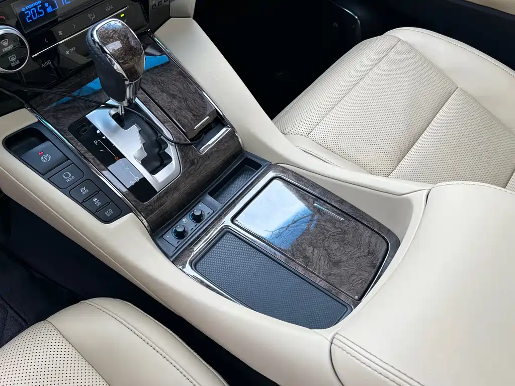 Alfa 2021 Shuangqing 2.5L Premium Edition купить на сайте DeffCars