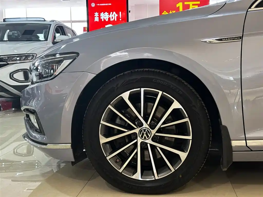 Magotan 2020 330TSI DSG luxury model купить на сайте DeffCars