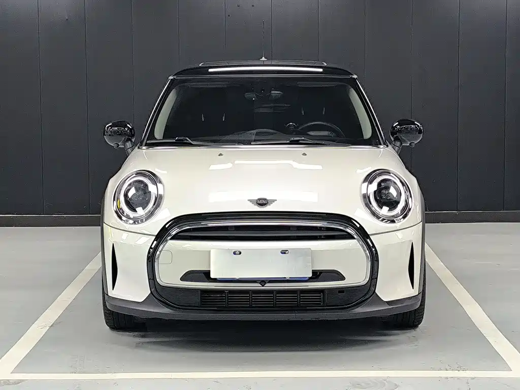 MINI 2023 facelift 1.5T COOPER artist купить на сайте DeffCars
