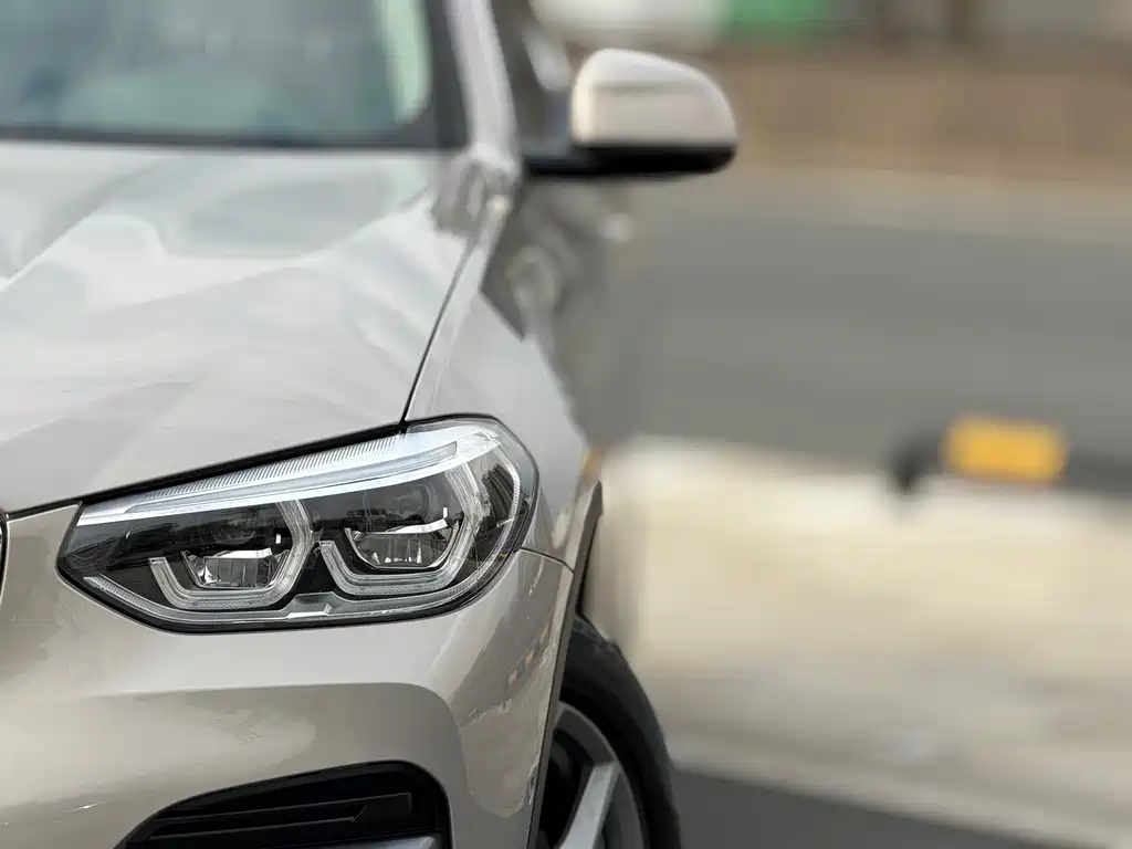 BMW X3 2021 facelift xDrive28i luxury package купить на сайте DeffCars