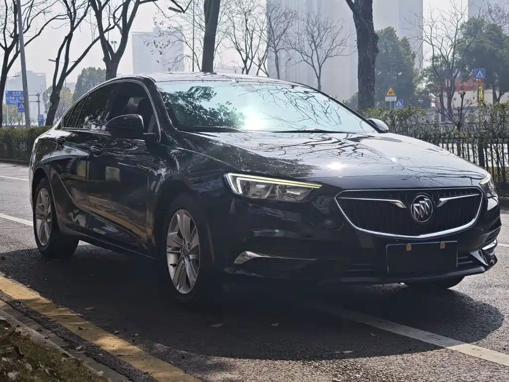 Regal 2019 20T Elite National VI купить на сайте DeffCars