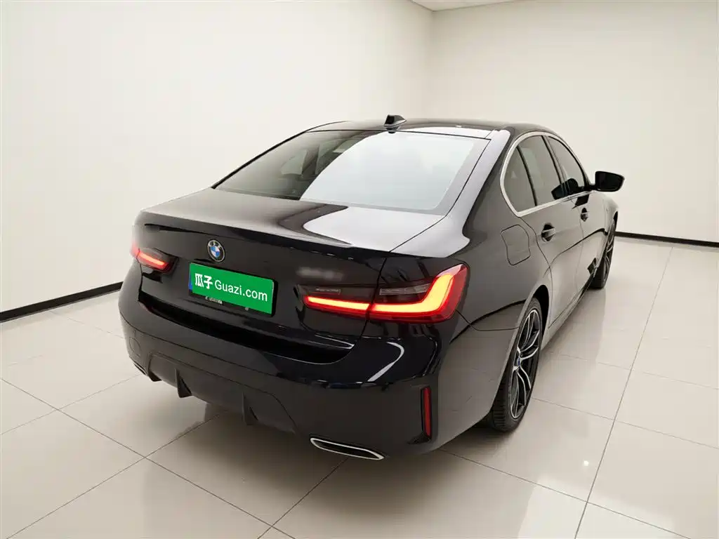 BMW 3 Series 2025 325i M Sports Package купить на сайте DeffCars