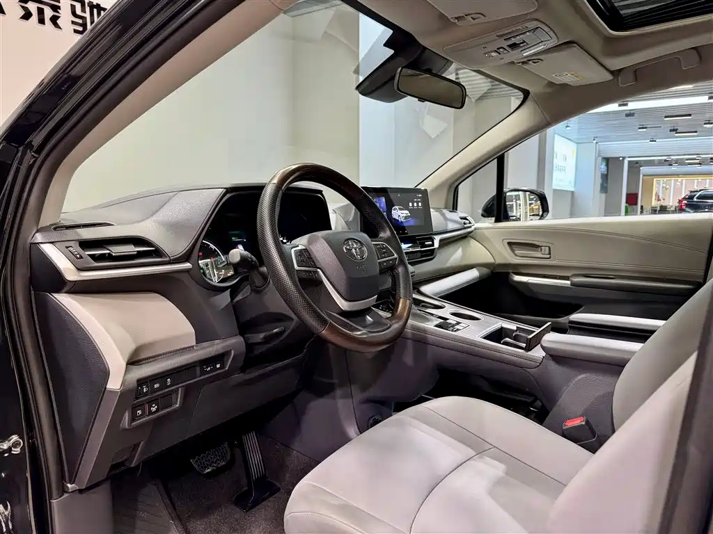 Grevia 2024 2.5L Hybrid Comfort Edition купить на сайте DeffCars