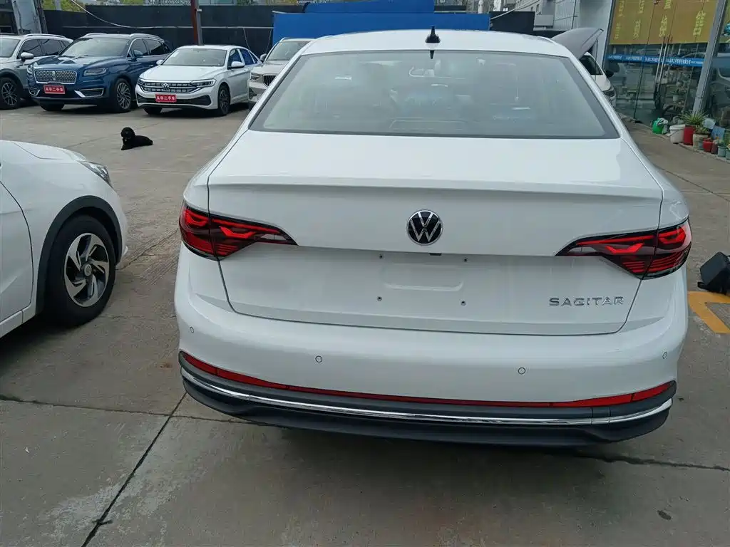 Sagitar 2025 facelift 200TSI DSG flyover version купить на сайте DeffCars