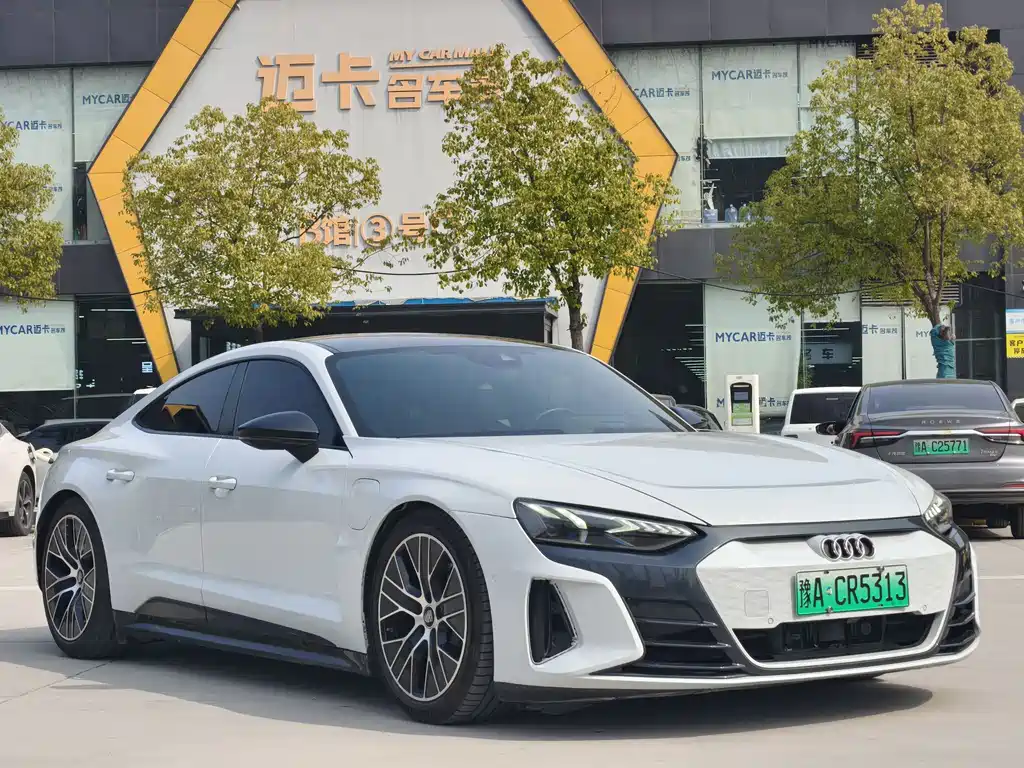 Audi e-tron GT 2023 basic model купить на сайте DeffCars