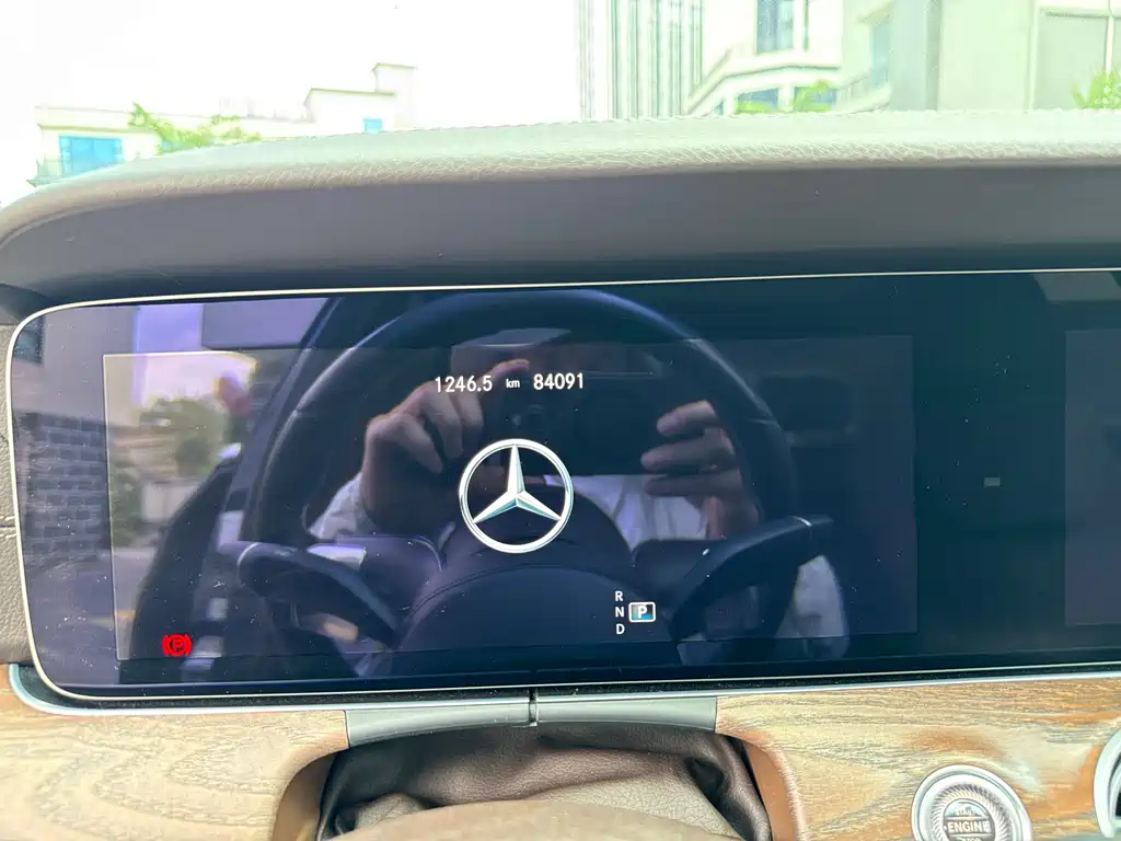 Mercedes-Benz E-Class 2022 E 260 L купить на сайте DeffCars