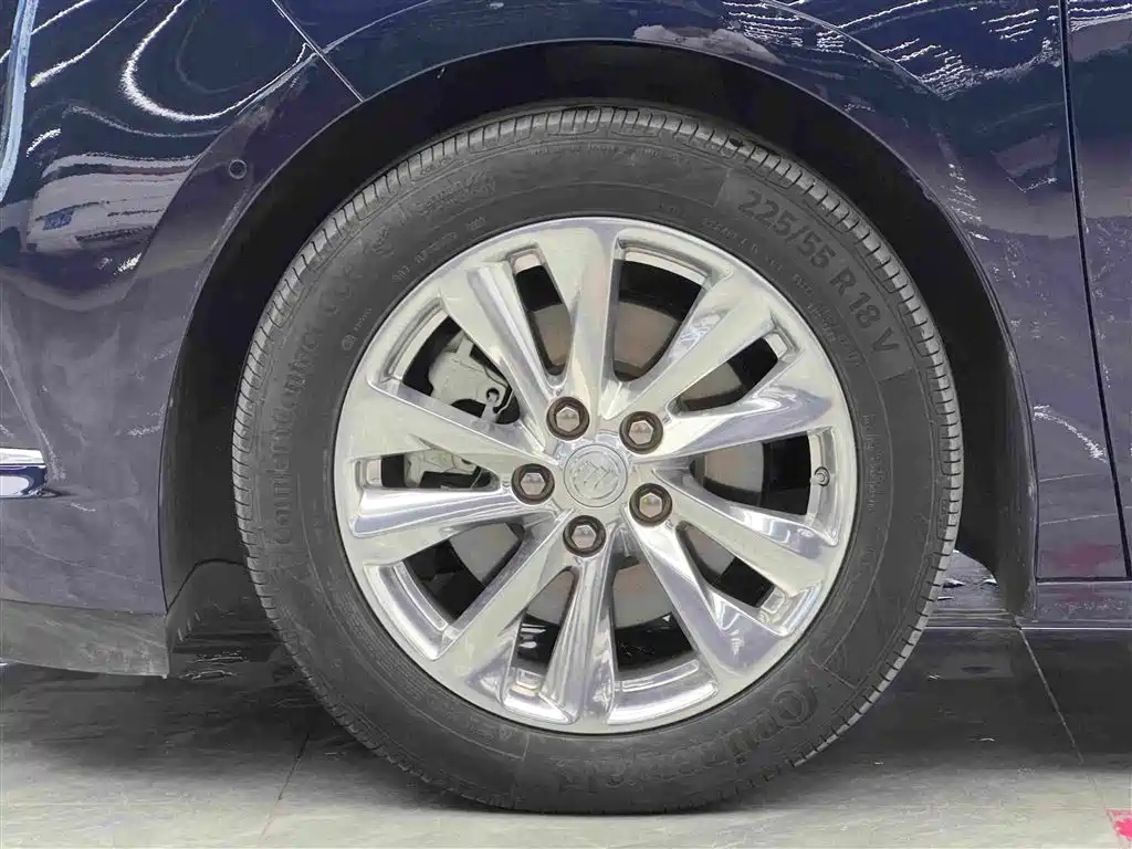 Buick GL8 2020 Avenir Four-seater Premium Edition купить на сайте DeffCars