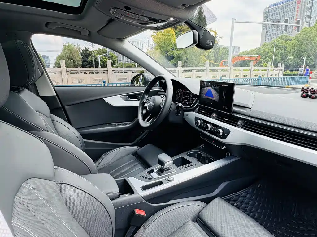 Audi A4L 2020 40 TFSI Fashionable and Dynamic купить на сайте DeffCars
