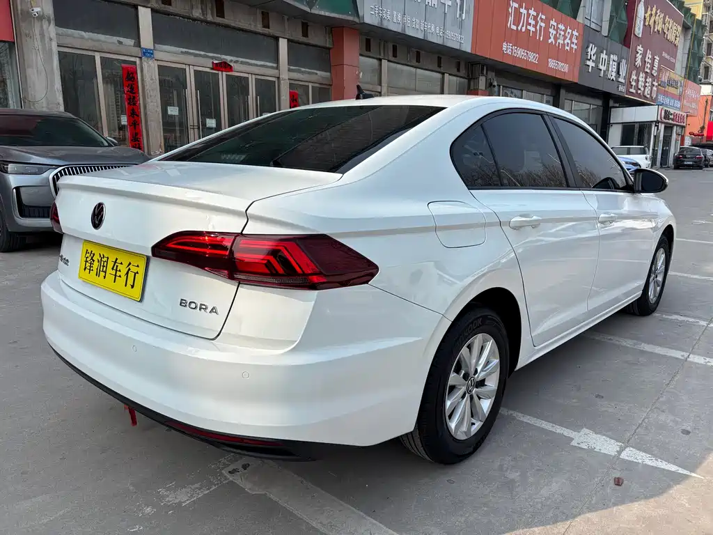 Bora 2021 1.5L Automatic Fashion Smart Connected Edition купить на сайте DeffCars