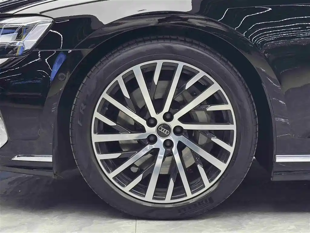 Audi A8 2023 A8L 55 TFSI quattro flagship model купить на сайте DeffCars