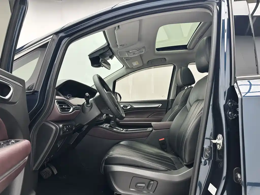 Trumpchi M6 2021 PRO 270T Automatic Deluxe Edition купить на сайте DeffCars