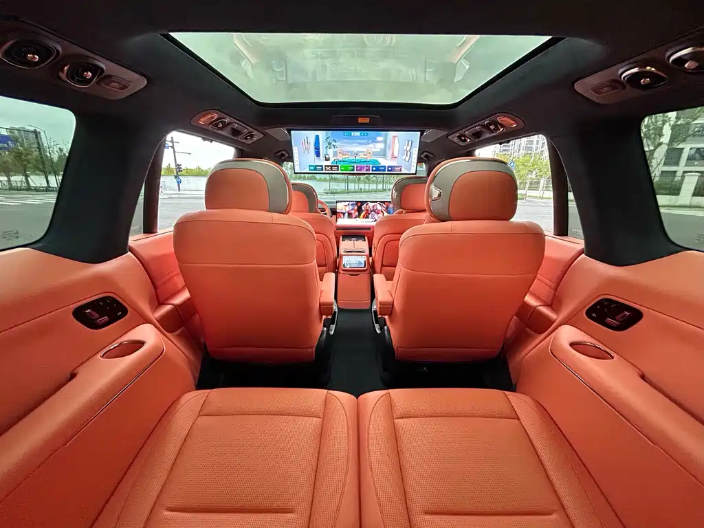 Lynk & Co 900 2025 1.5T Ultra купить на сайте DeffCars