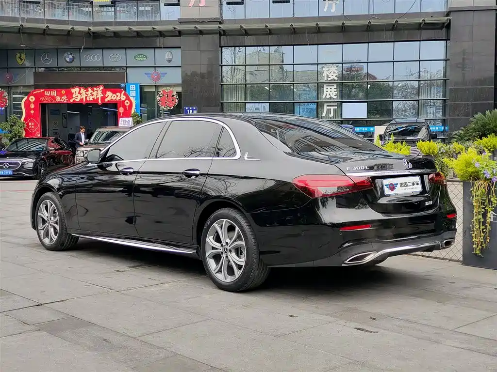 Mercedes-Benz E-Class 2022 E 300 L Sporty and Fashionable купить на сайте DeffCars