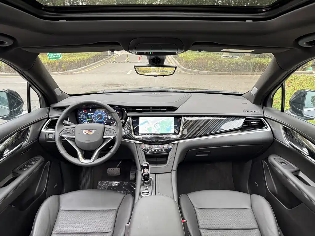 Cadillac XT6 2025 2.0T six-seat four-wheel drive luxury executive classic version купить на сайте DeffCars