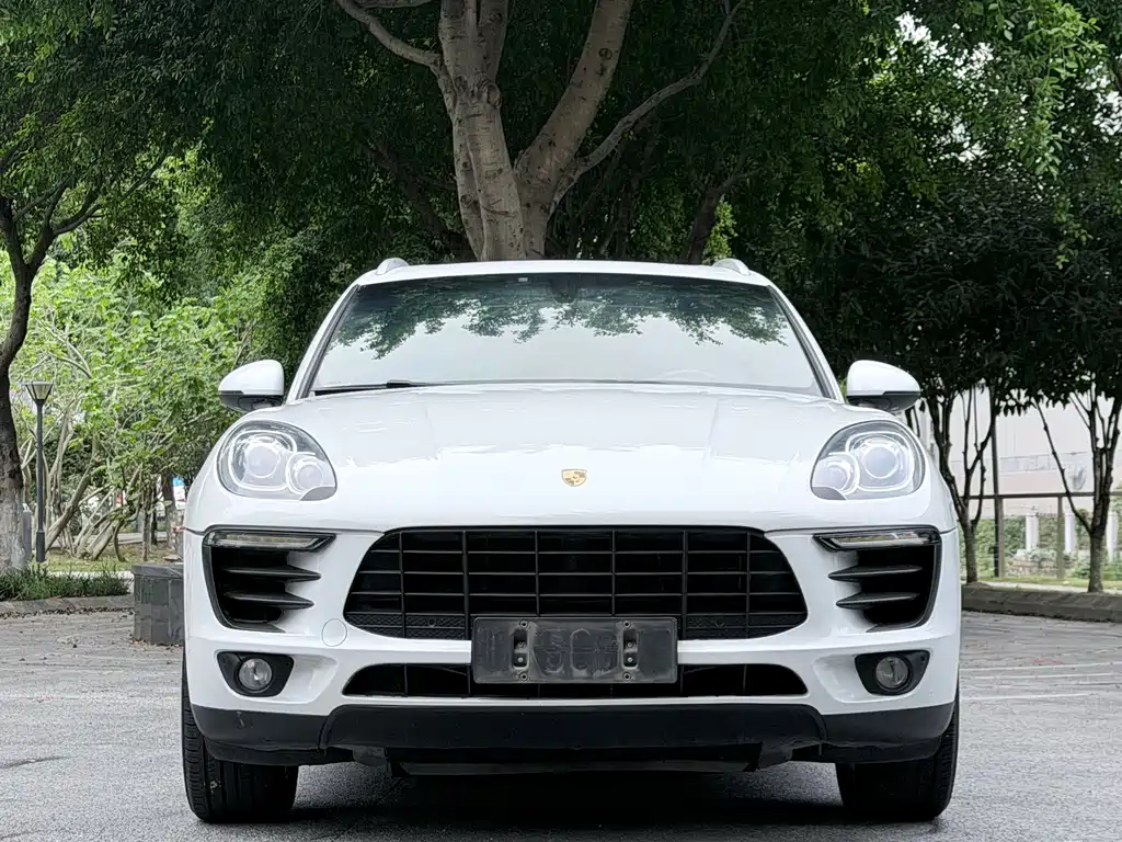 Macan 2016 Macan 2.0T купить на сайте DeffCars