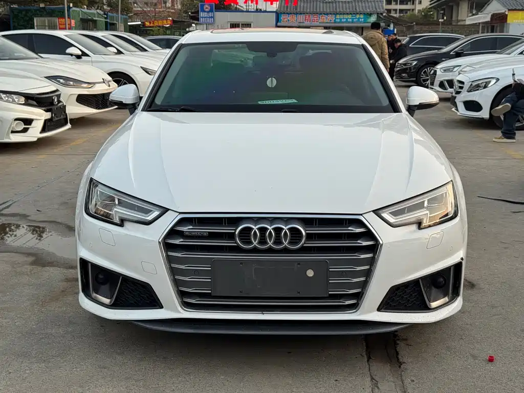 Audi A4L 2019 40 TFSI Fashion Type National V купить на сайте DeffCars