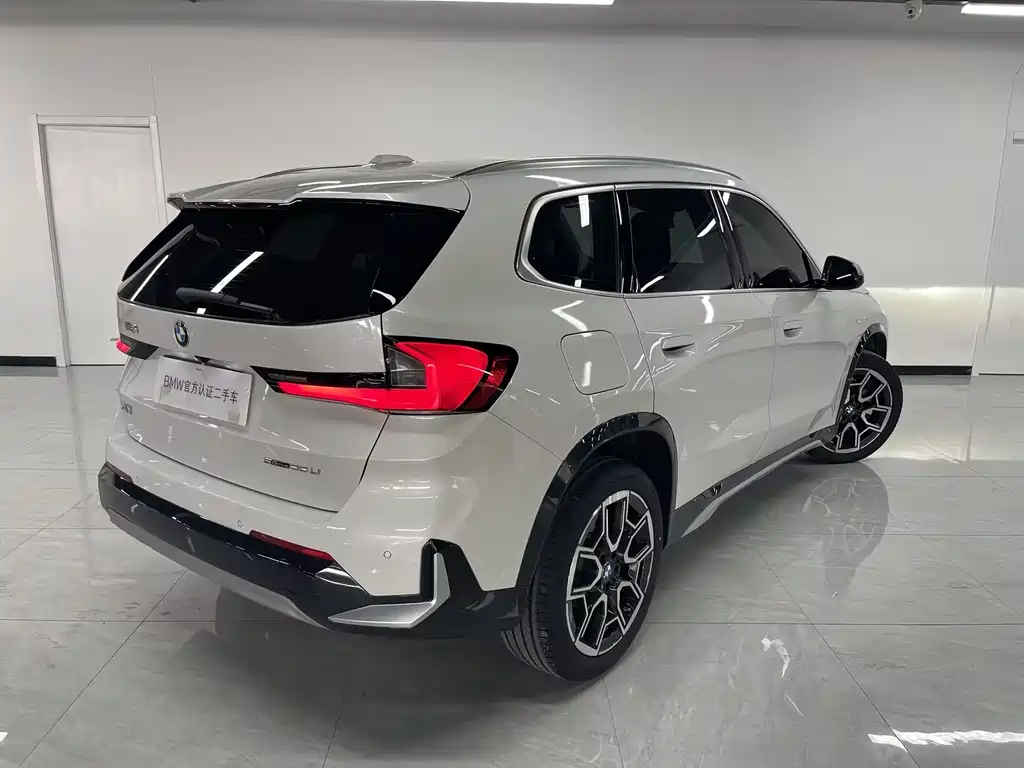 BMW X1 2024 sDrive25Li X Design Package купить на сайте DeffCars
