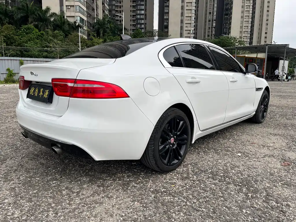 Jaguar XEL 2019 2.0T 200PS Exclusive Edition купить на сайте DeffCars