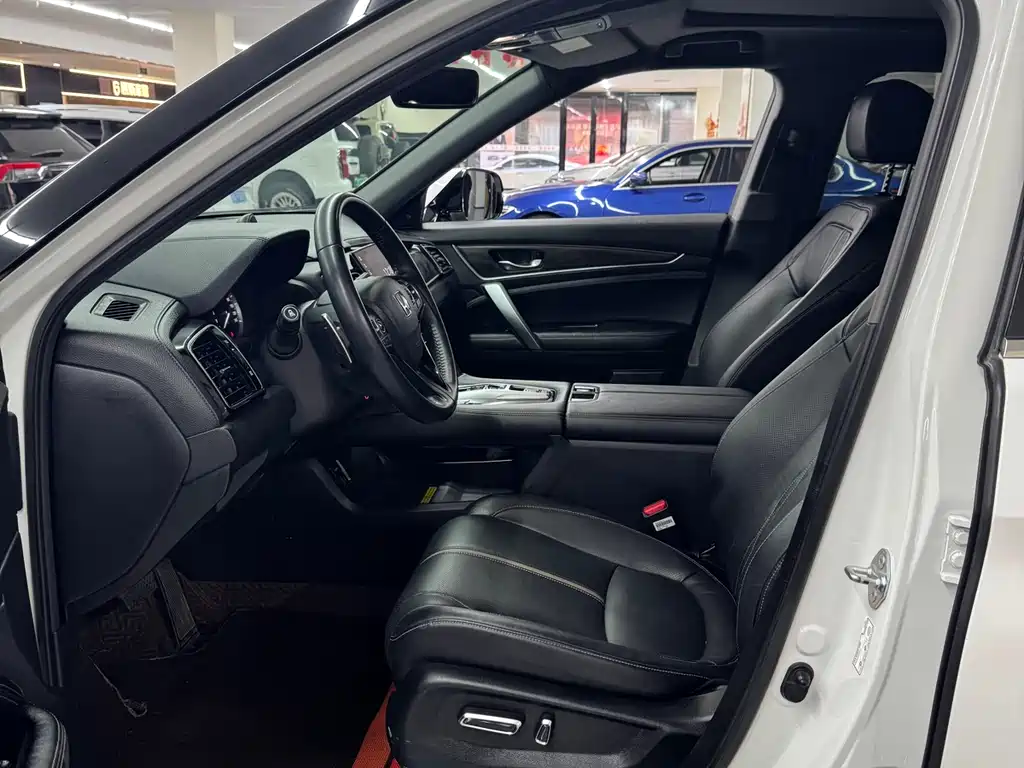 Honda UR-V 2020 370TURBO four-wheel drive exclusive version купить на сайте DeffCars