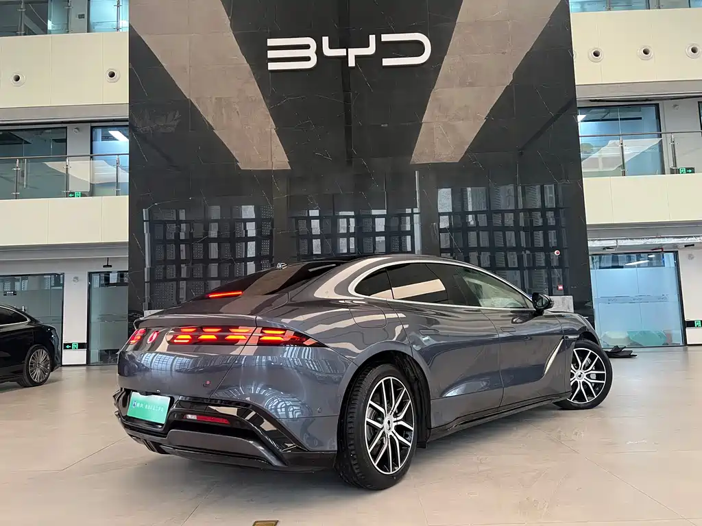 Denza Z9 2024 1100km four-wheel drive Max version купить на сайте DeffCars