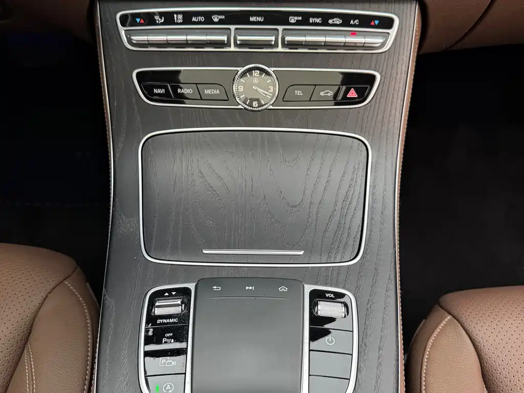 Mercedes-Benz E-Class 2020 E 300 L Sporty and Fashionable купить на сайте DeffCars