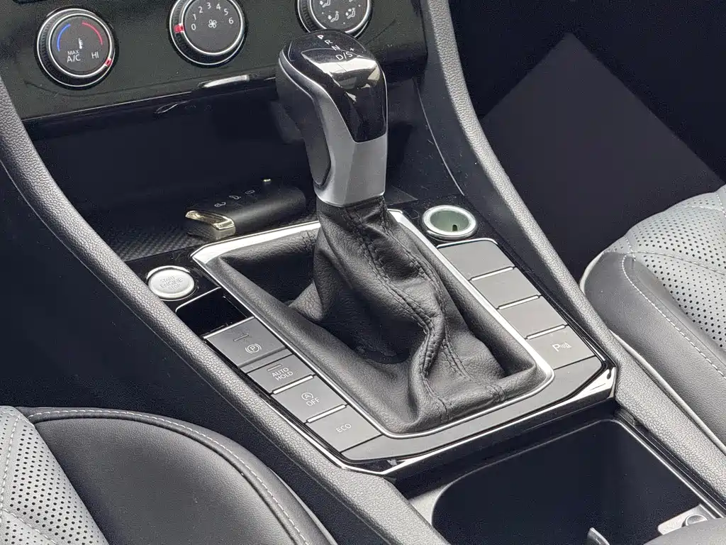 Sagitar 2023 300TSI DSG Super Edition купить на сайте DeffCars