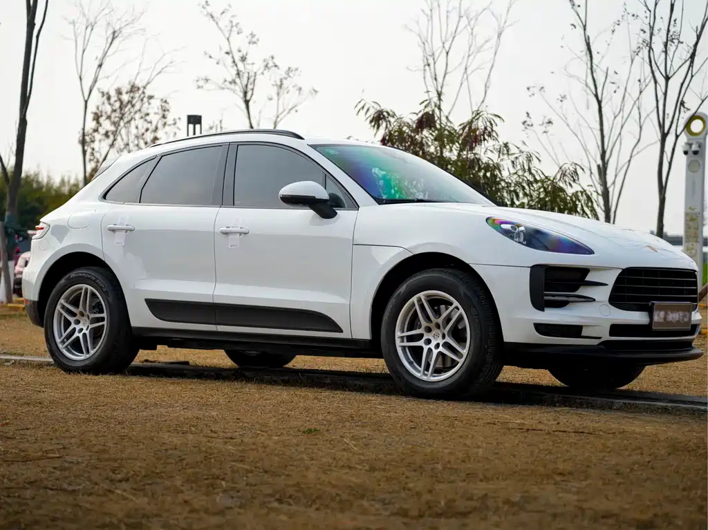 Macan 2020 Macan 2.0T купить на сайте DeffCars