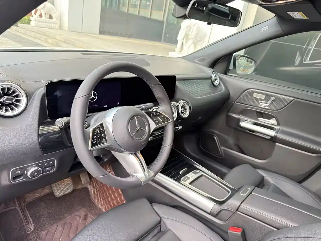 Mercedes-Benz GLA 2024 GLA 220 купить на сайте DeffCars