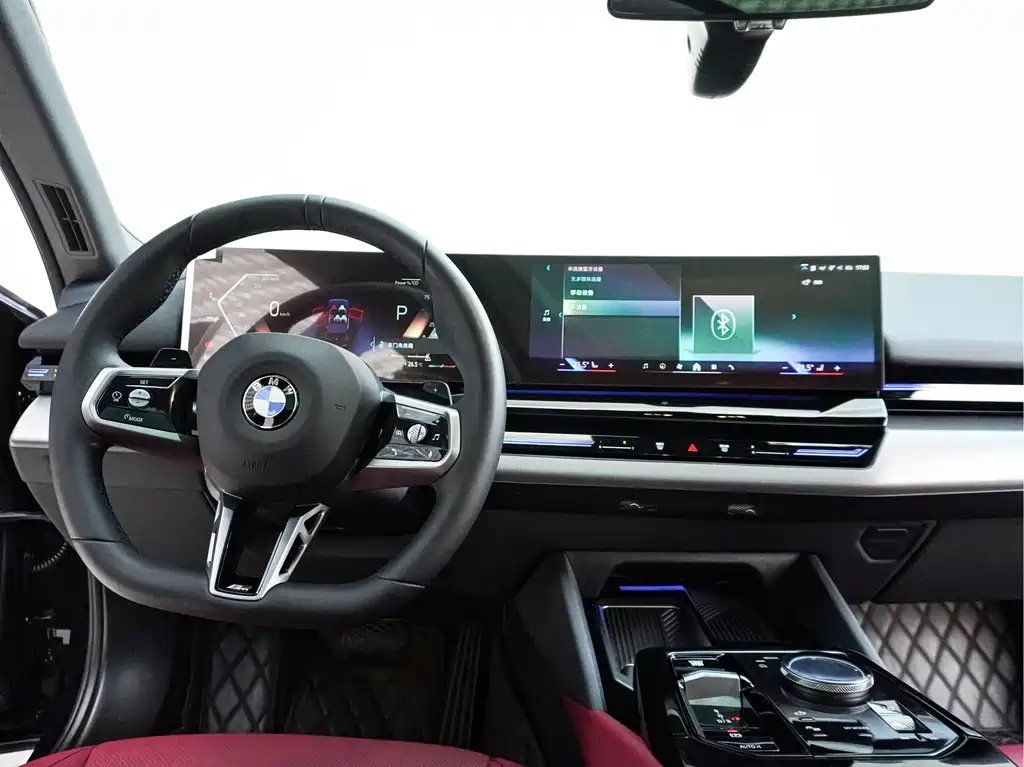 BMW 5 Series 2024 525Li M Sports Package купить на сайте DeffCars