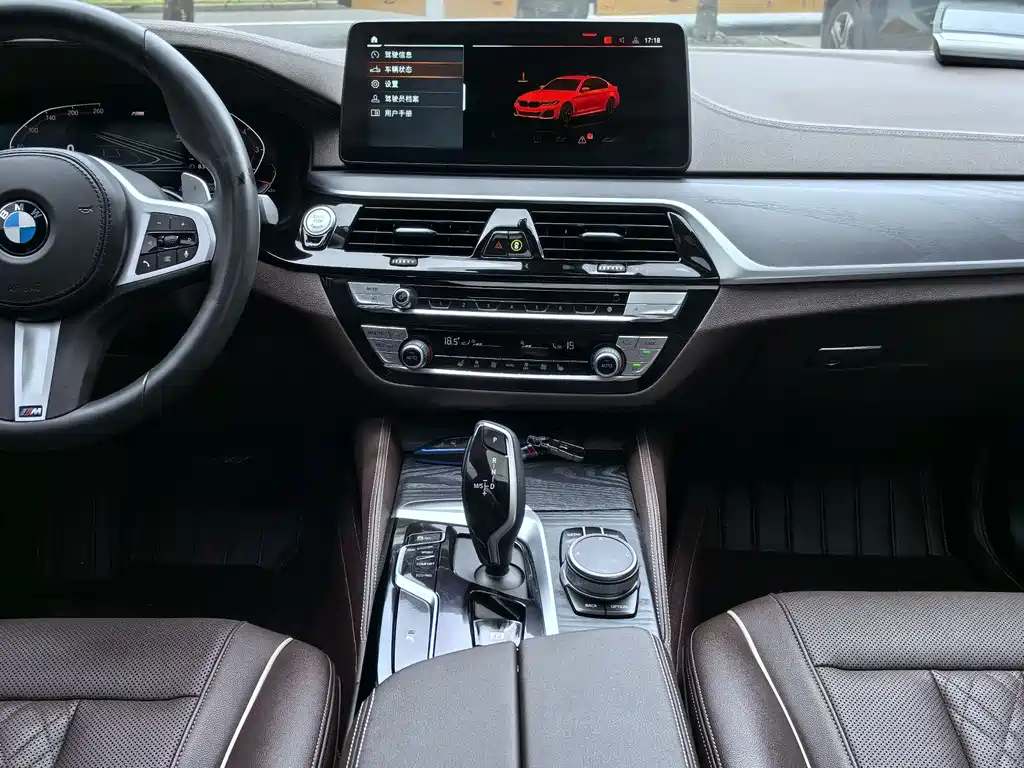 BMW 5 Series 2022 facelift 530Li leading M sports package купить на сайте DeffCars