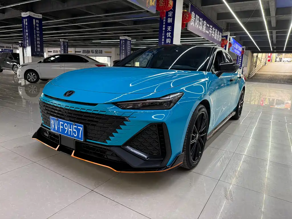 Changan UNI-V 2022 2.0T Speed ​​Edition купить на сайте DeffCars