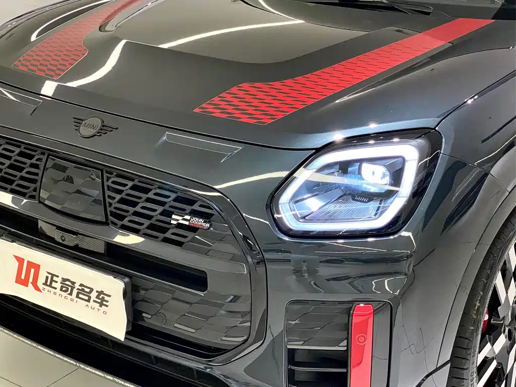 MINI JCW COUNTRYMAN 2024 2.0T JOHN COOPER WORKS купить на сайте DeffCars