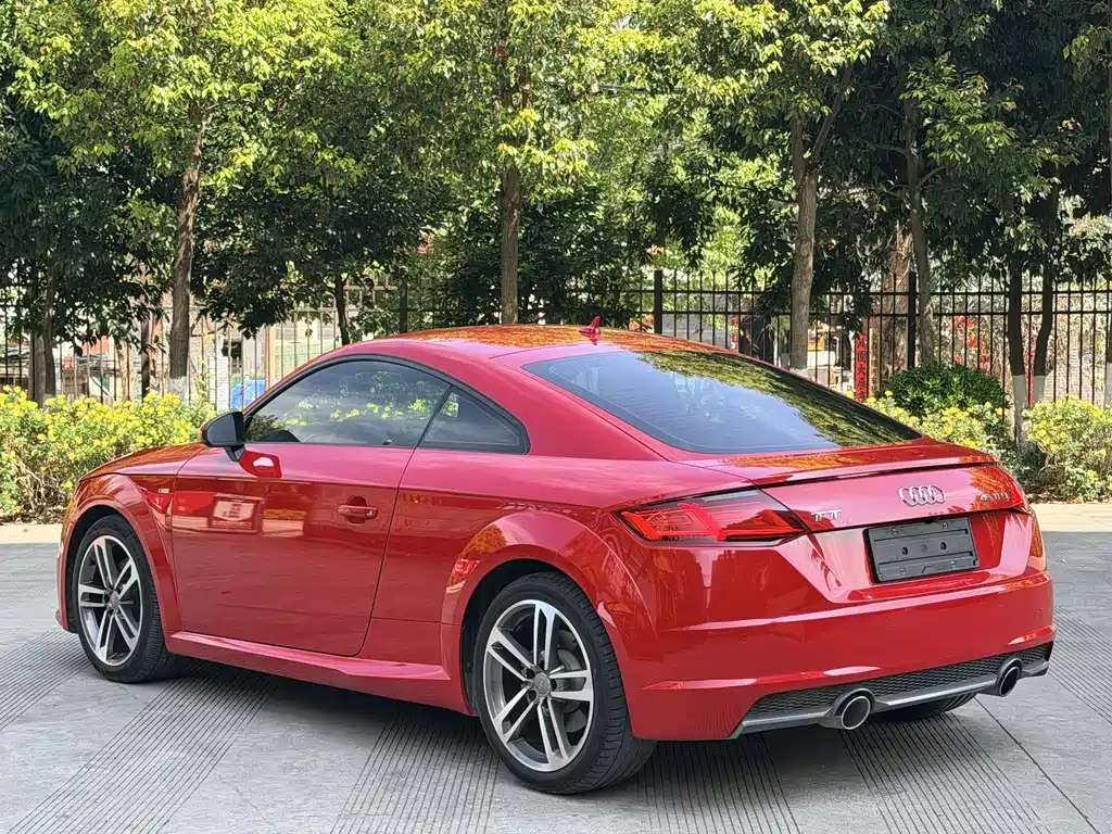 Audi TT 2015 TT Coupe 45 TFSI купить на сайте DeffCars