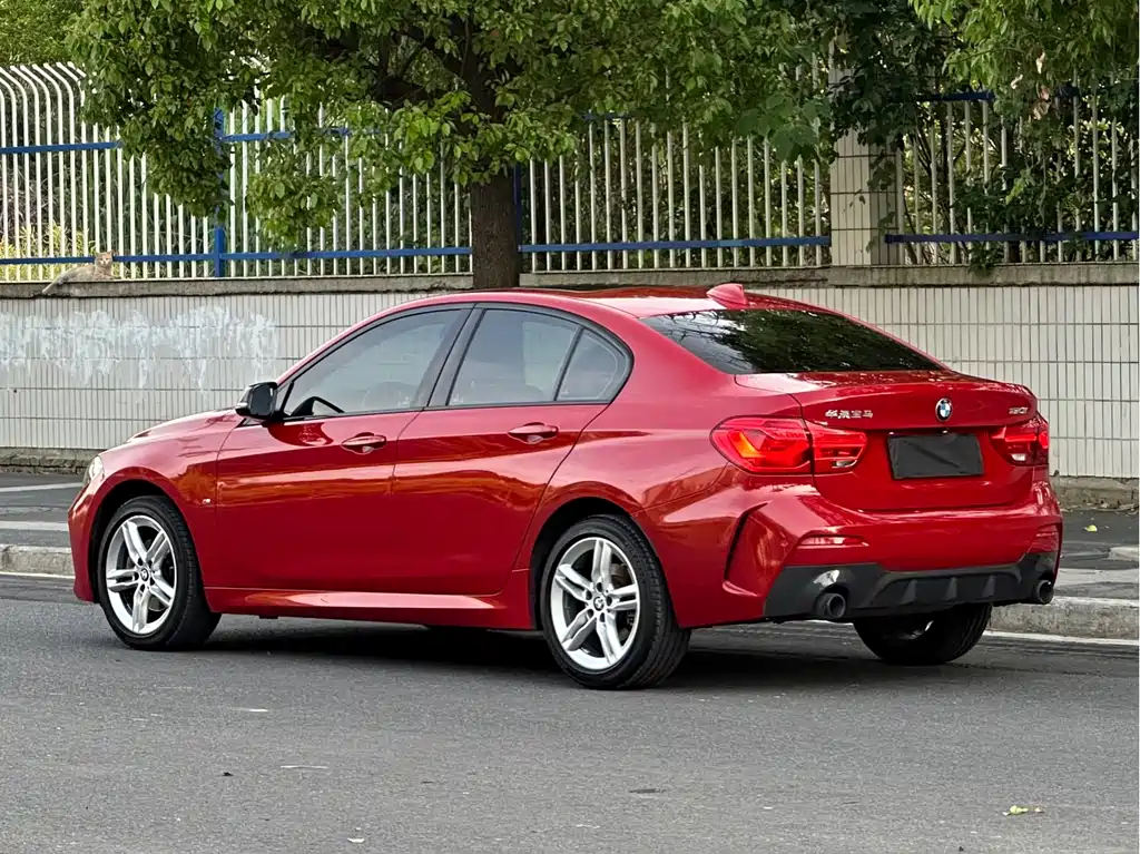 BMW 1 Series 2021 facelift 120i M Sports Night Edition купить на сайте DeffCars