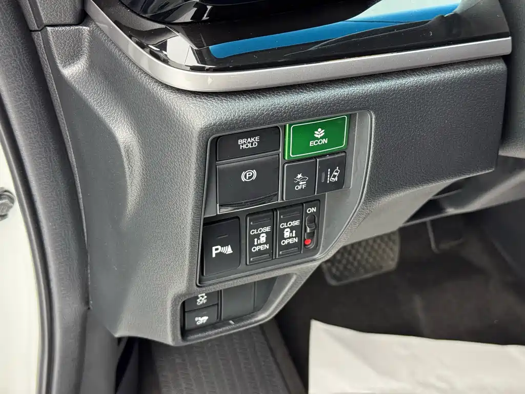 Alison 2019 2.0L Hybrid Deluxe Edition купить на сайте DeffCars
