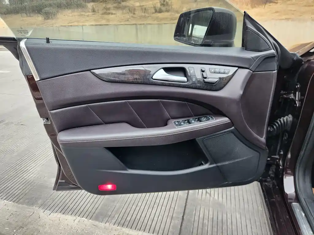 Mercedes-Benz CLS 2012 CLS 350 CGI купить на сайте DeffCars