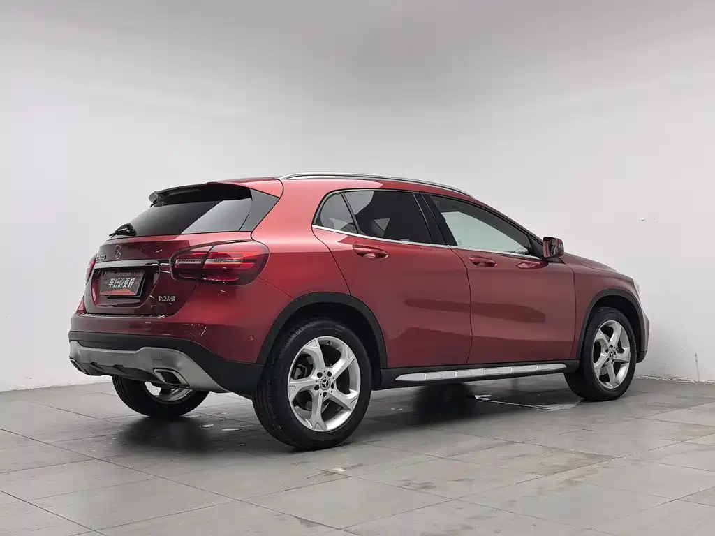 Mercedes-Benz GLA 2017 GLA 200 Dynamic купить на сайте DeffCars