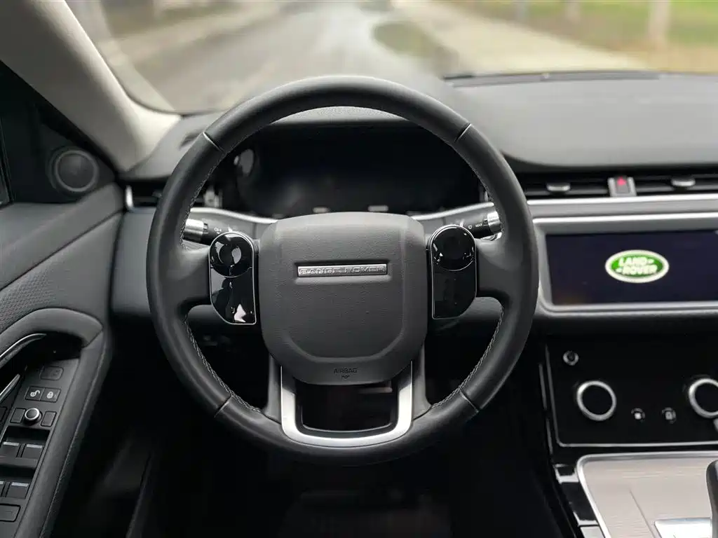 Range Rover Evoque 2020 249PS Youth Edition купить на сайте DeffCars